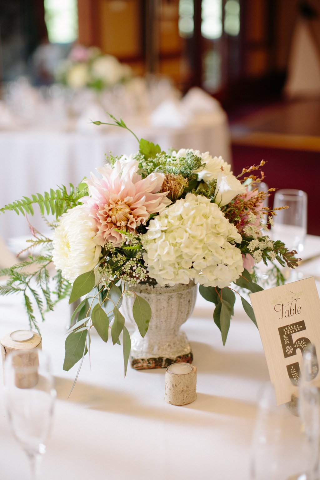 Sequoia Tabletop centerpiece